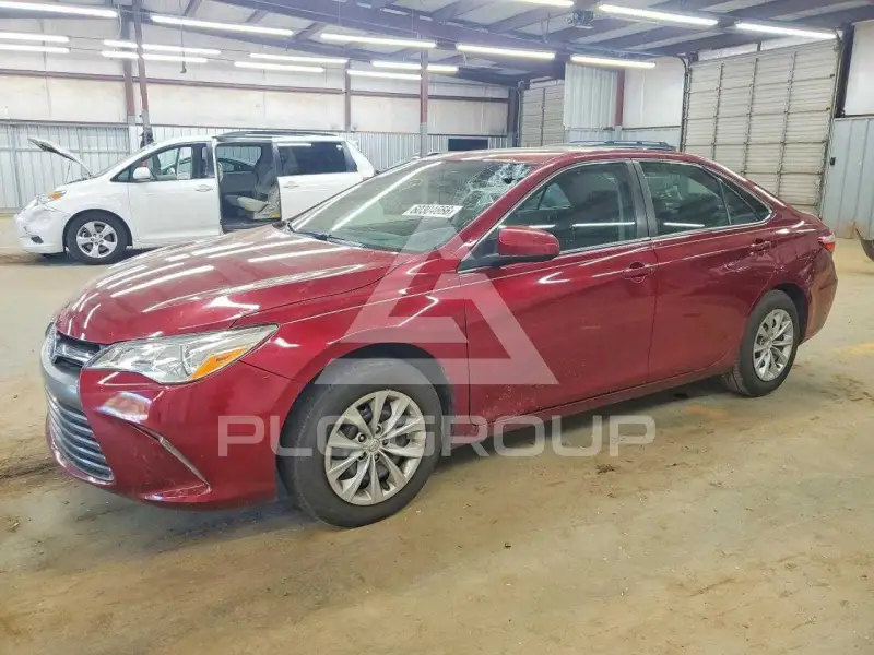 2017 Toyota CAMRY фото