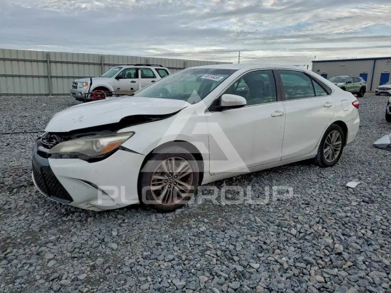 2017 Toyota CAMRY фото