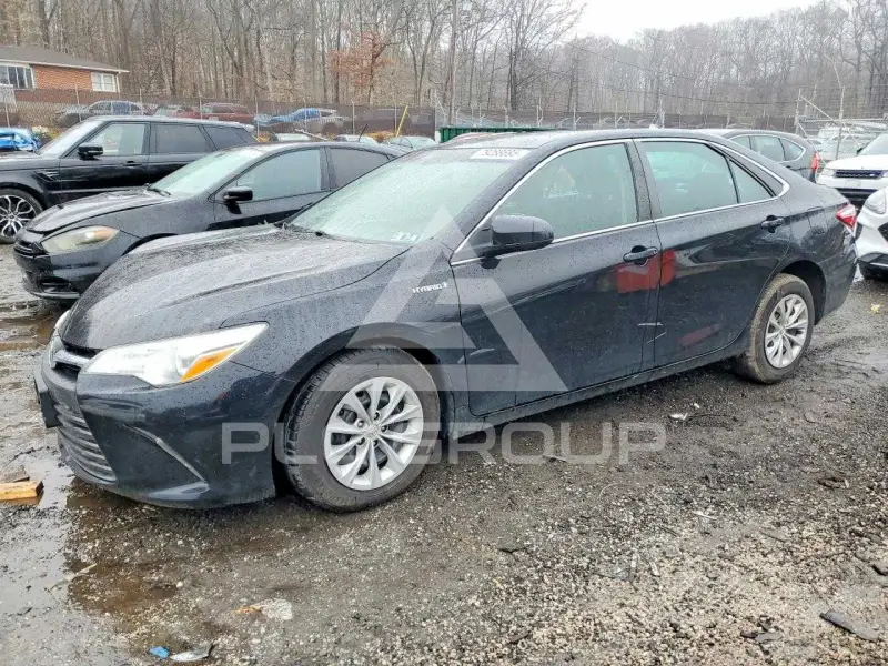 2017 Toyota CAMRY фото