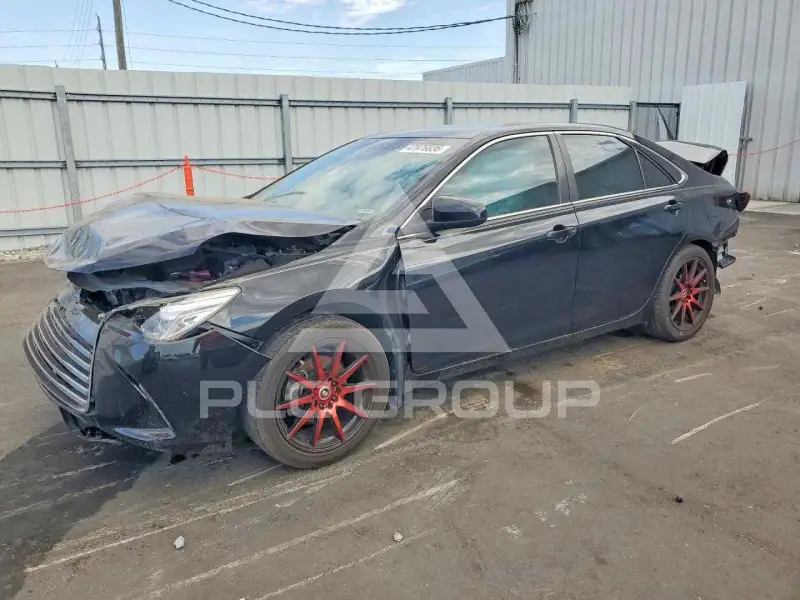 2017 Toyota CAMRY фото