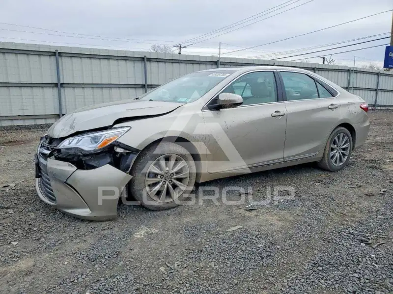 2017 Toyota CAMRY фото