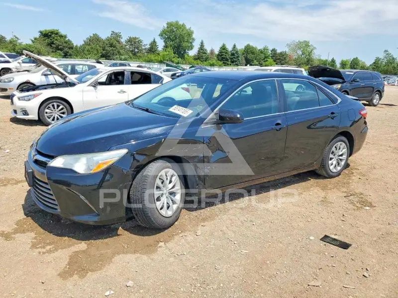 2017 Toyota CAMRY фото