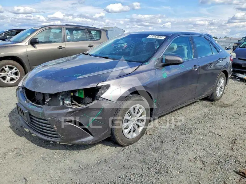 2017 Toyota CAMRY фото