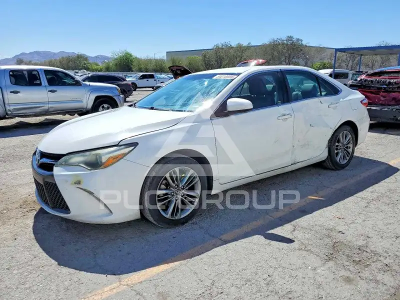 2017 Toyota CAMRY фото