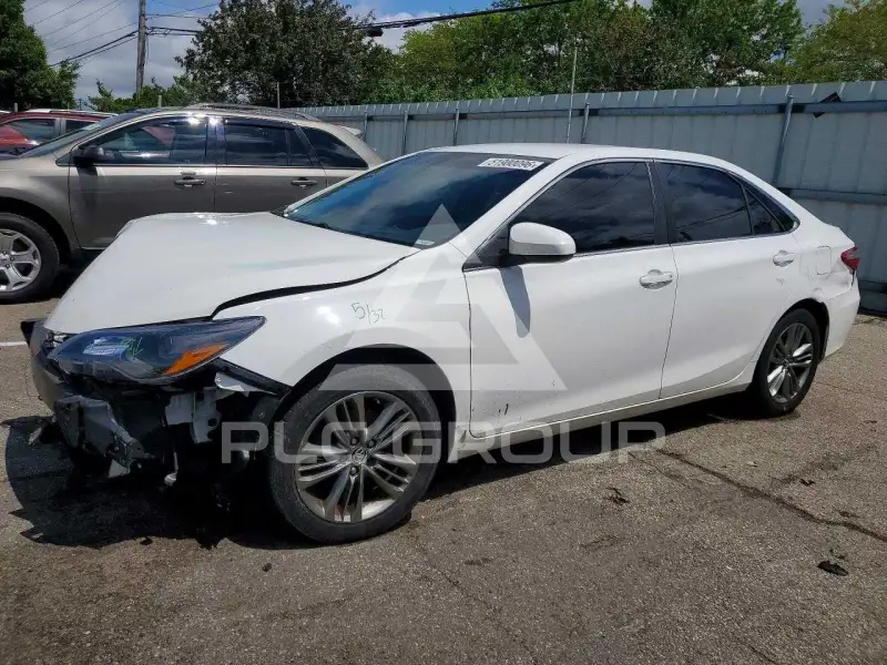 2017 Toyota CAMRY фото
