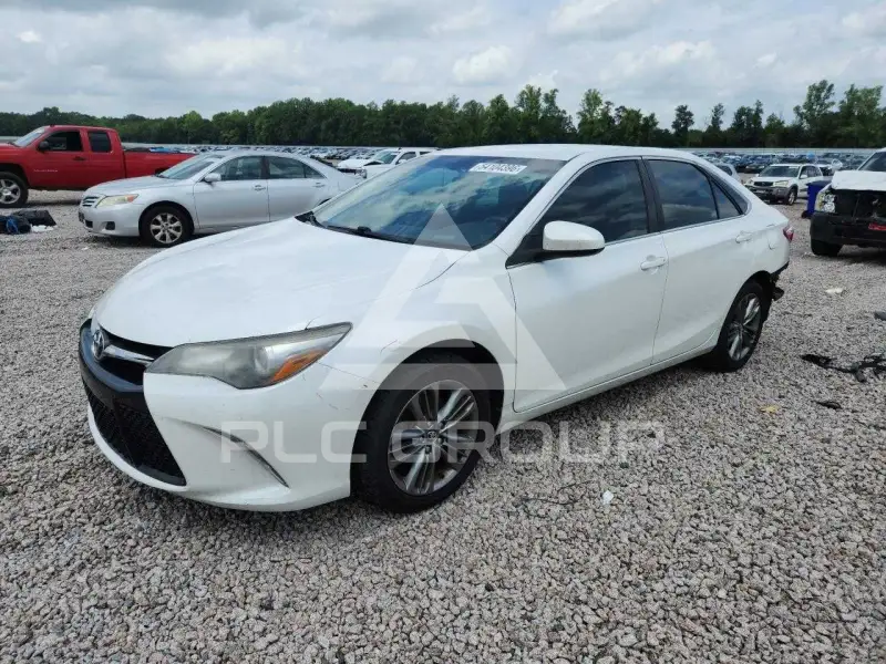 2017 Toyota CAMRY фото
