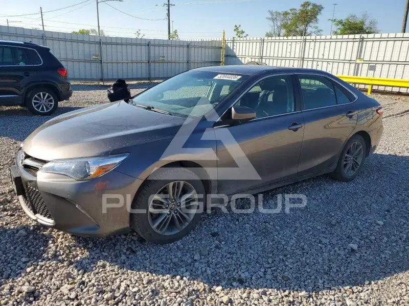 2017 Toyota CAMRY фото