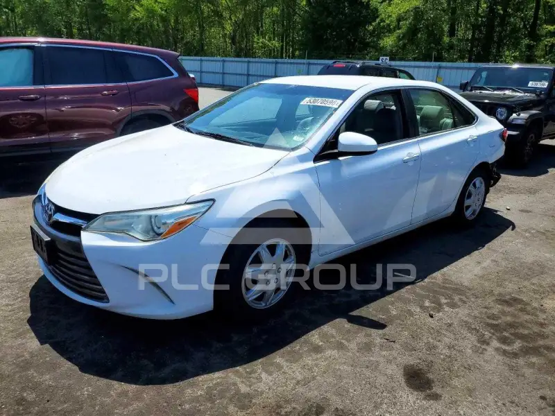 2017 Toyota CAMRY фото
