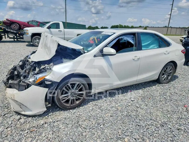 2017 Toyota CAMRY photo