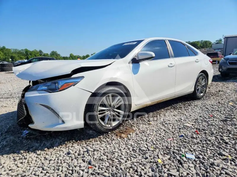 2017 Toyota CAMRY фото