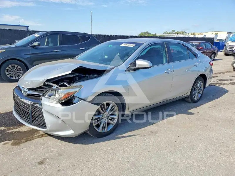 2017 Toyota CAMRY фото