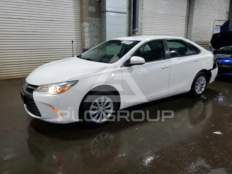 2017 Toyota CAMRY фото