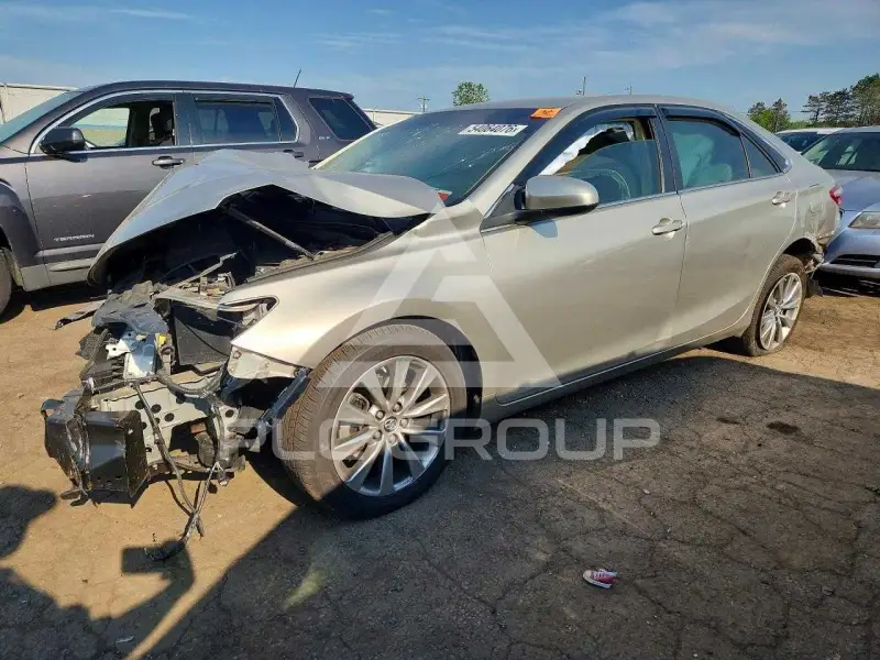 2017 Toyota CAMRY фото