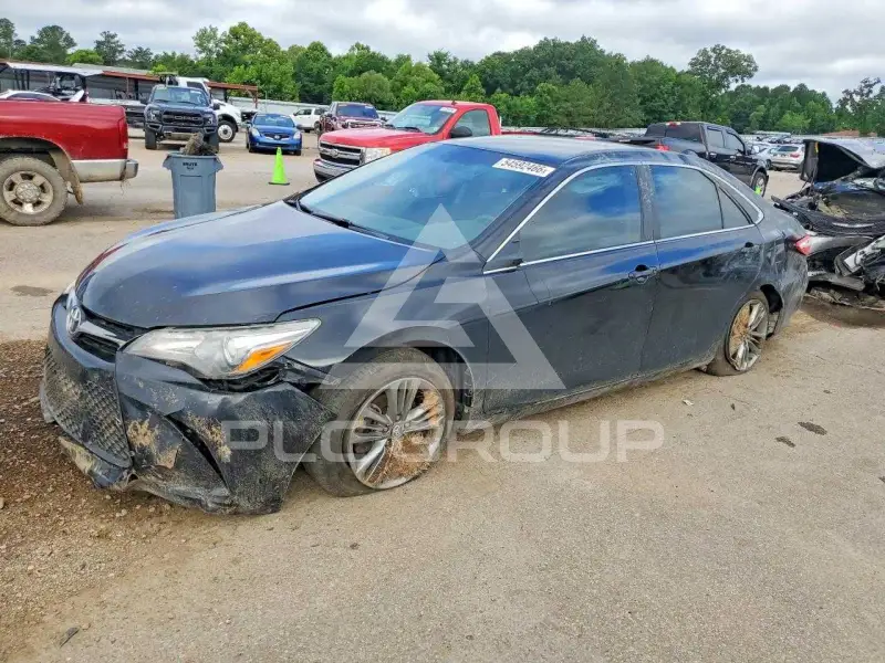 2017 Toyota CAMRY фото