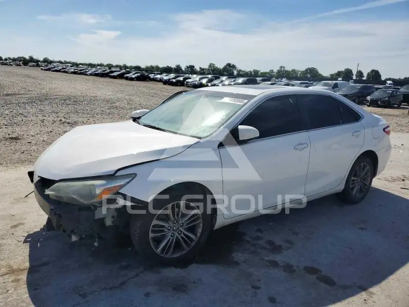 2017 Toyota CAMRY фото