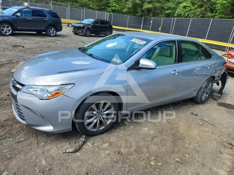 2017 Toyota CAMRY фото