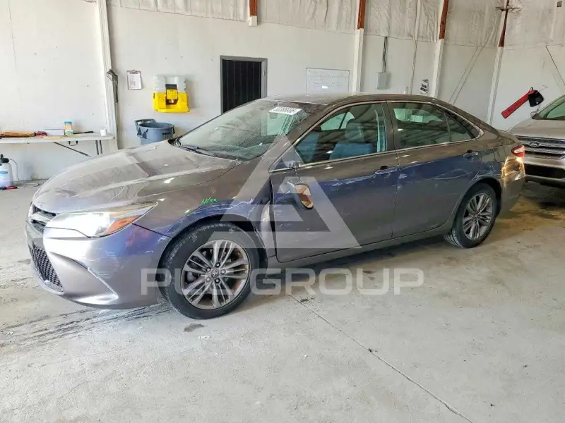 2017 Toyota CAMRY фото