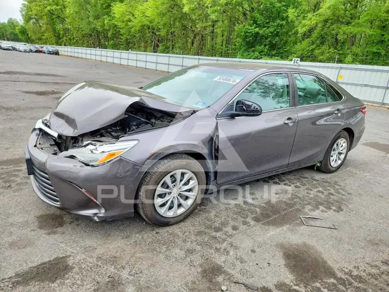 2017 Toyota CAMRY фото