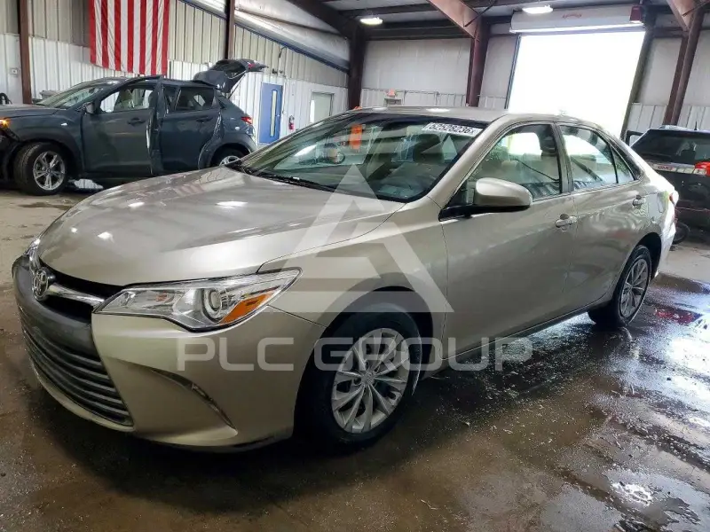 2017 Toyota CAMRY фото