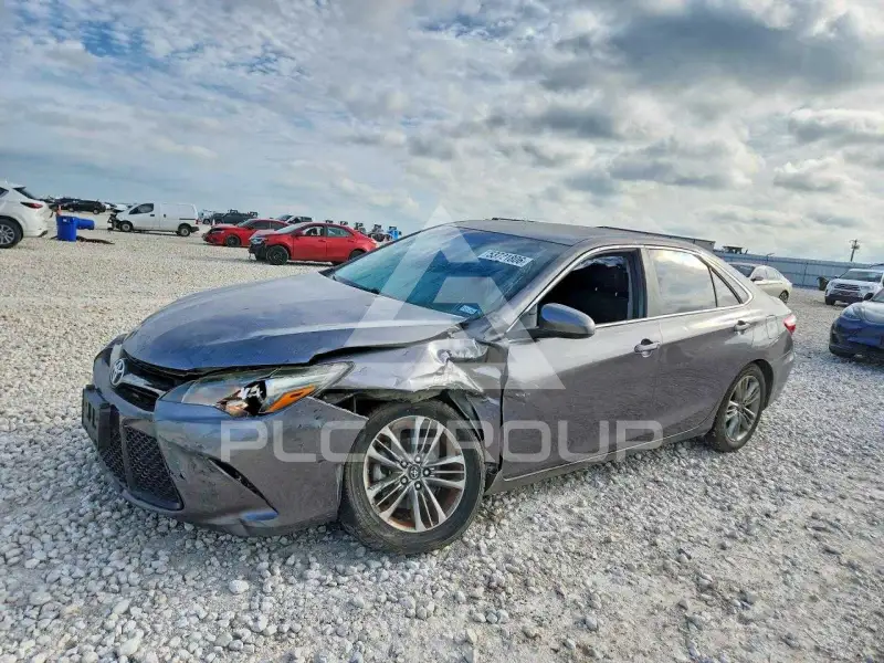 2017 Toyota CAMRY фото