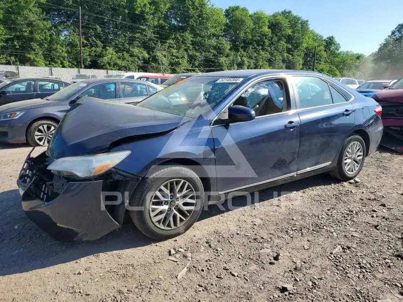 2017 Toyota CAMRY фото