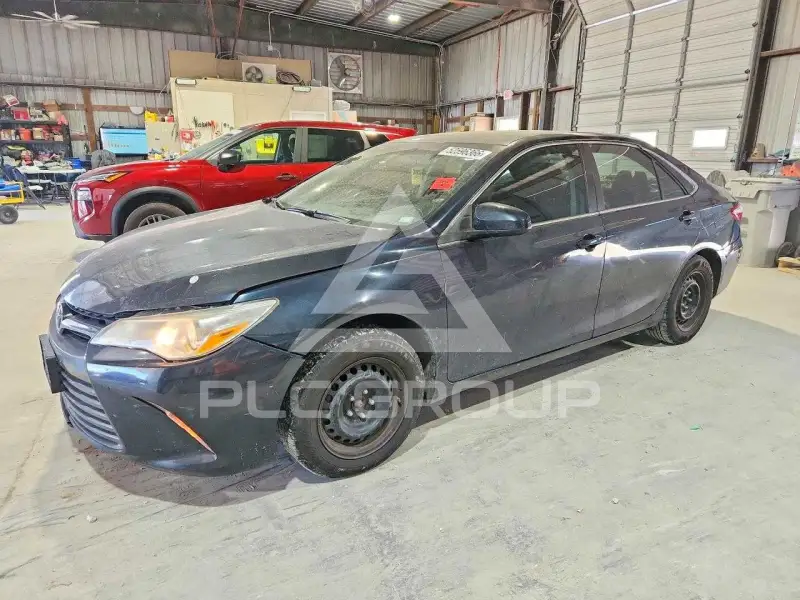 2017 Toyota CAMRY фото