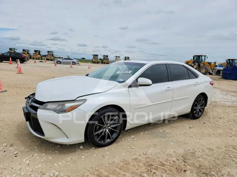 2017 Toyota CAMRY фото