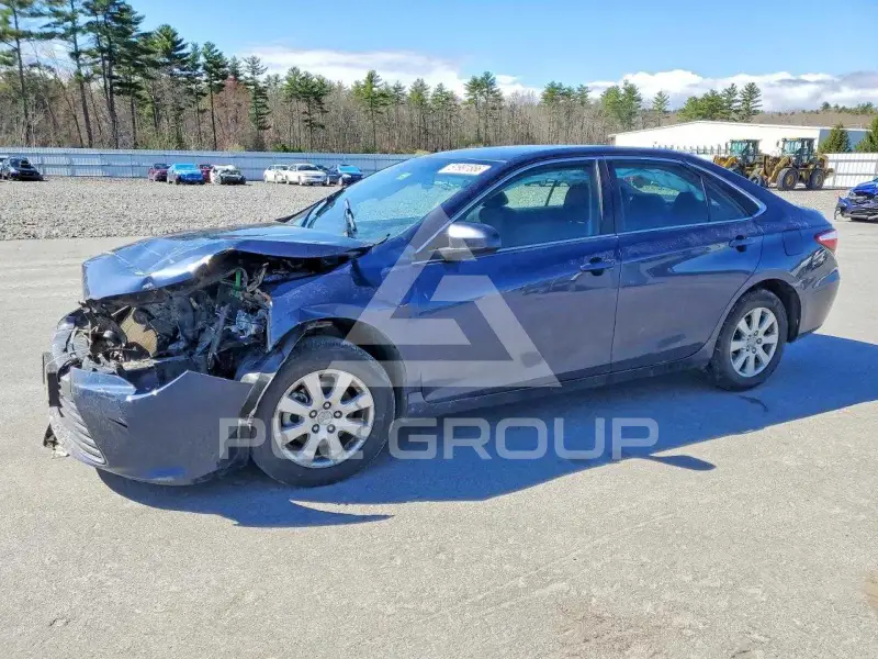 2017 Toyota CAMRY фото