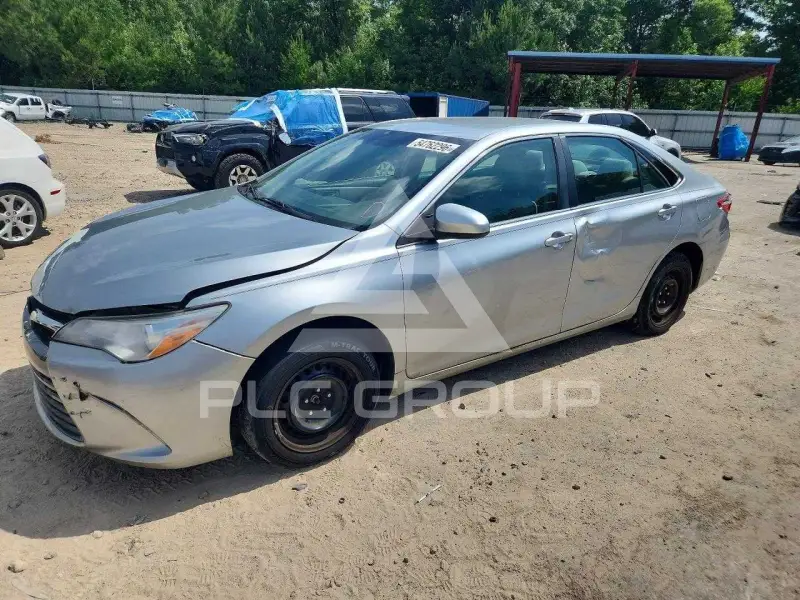 2017 Toyota CAMRY фото