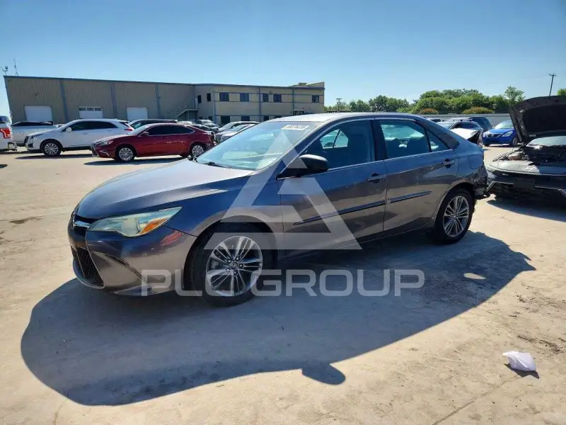 2017 Toyota CAMRY фото
