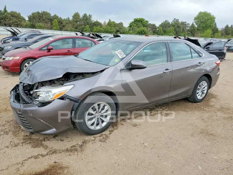 2017 Toyota CAMRY фото