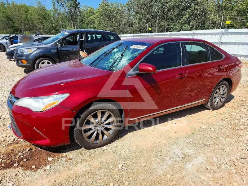 2017 Toyota CAMRY фото
