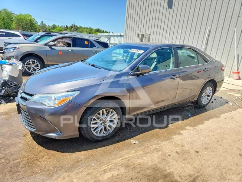 2017 Toyota CAMRY фото