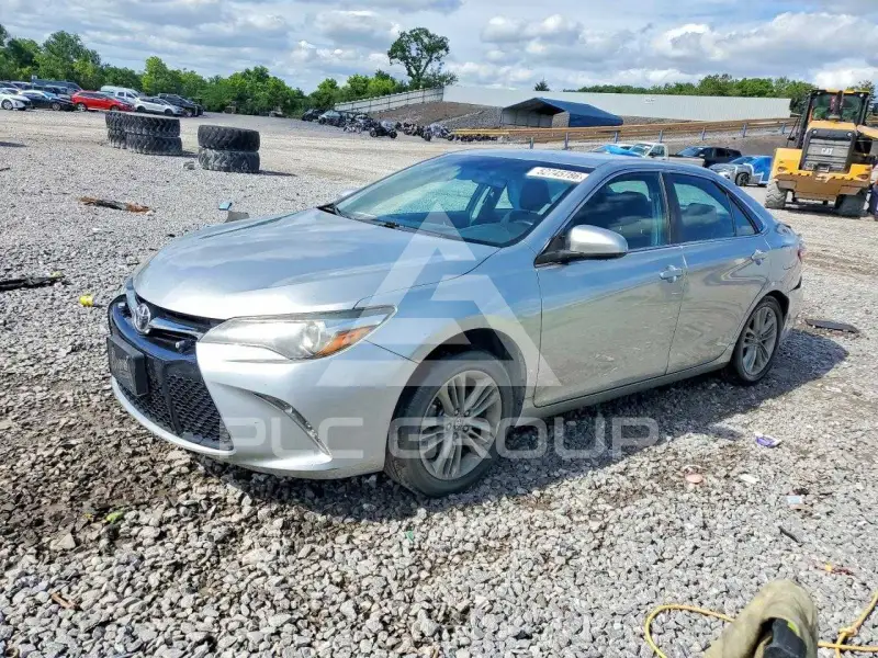 2017 Toyota CAMRY фото