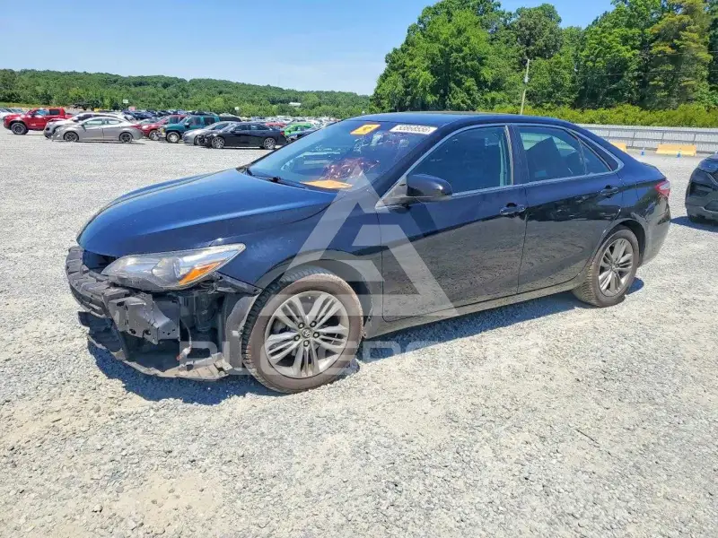 2017 Toyota CAMRY фото