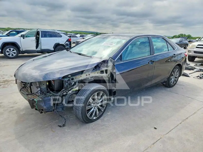 2017 Toyota CAMRY фото