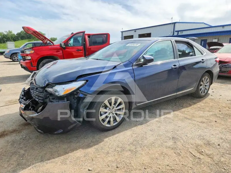 2017 Toyota CAMRY фото