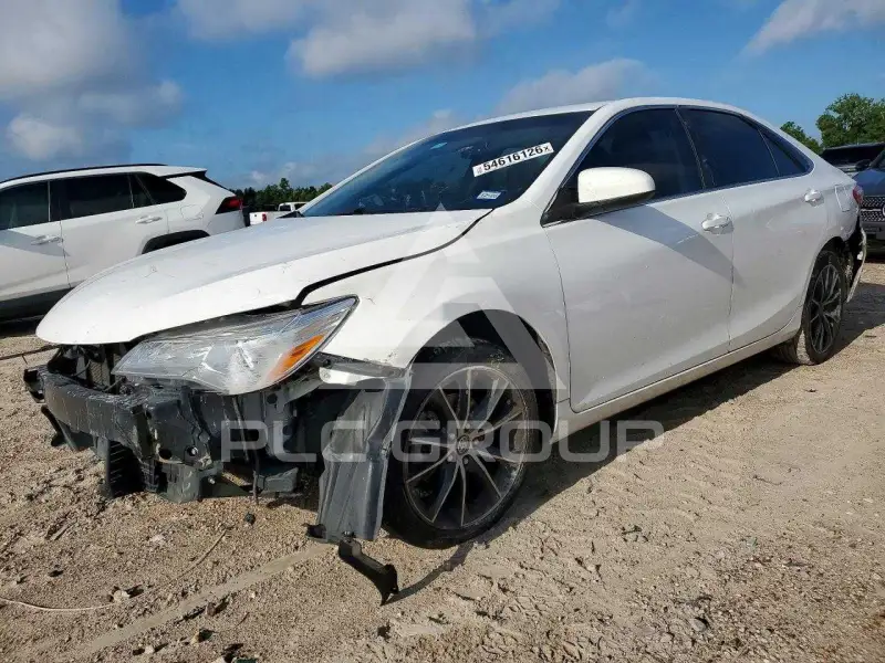 2017 Toyota CAMRY фото