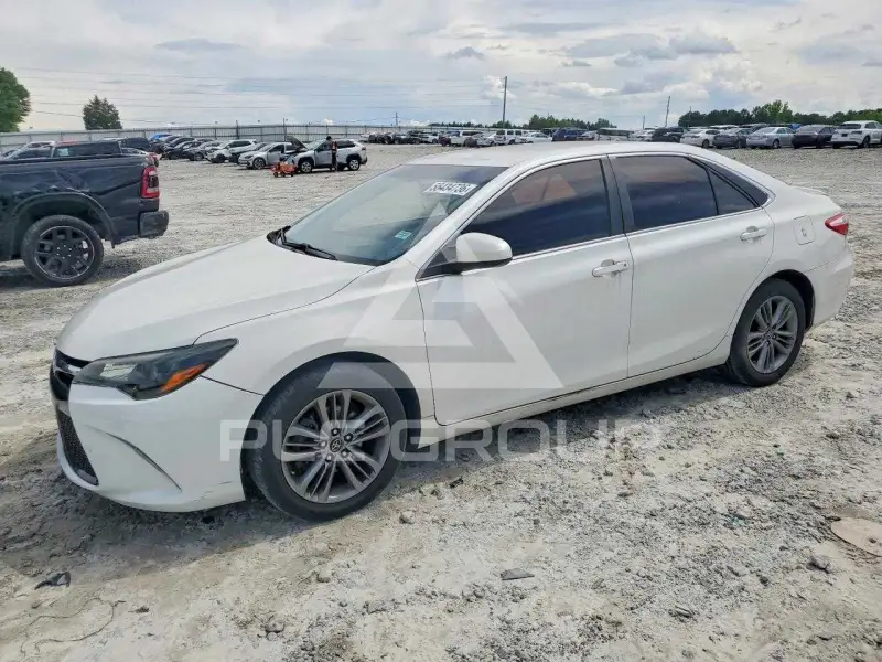 2017 Toyota CAMRY фото