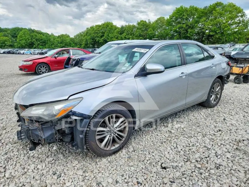 2017 Toyota CAMRY фото