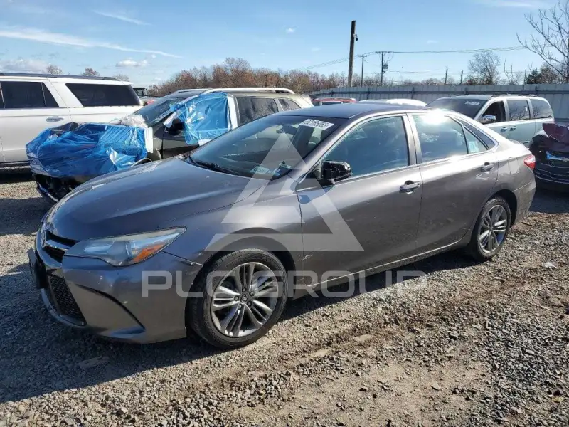 2017 Toyota CAMRY фото