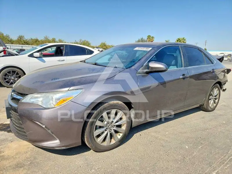 2017 Toyota CAMRY фото