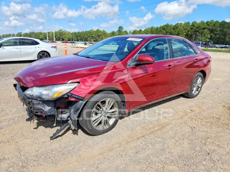 2017 Toyota CAMRY фото