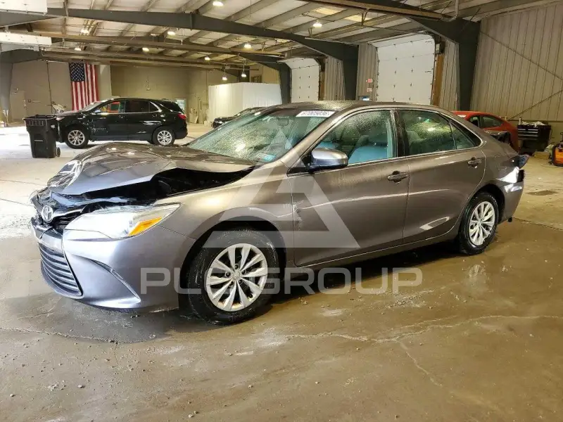 2017 Toyota CAMRY photo