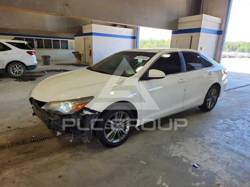 2017 Toyota CAMRY фото