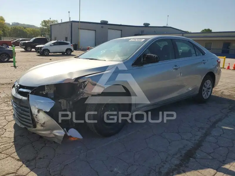 2017 Toyota CAMRY фото