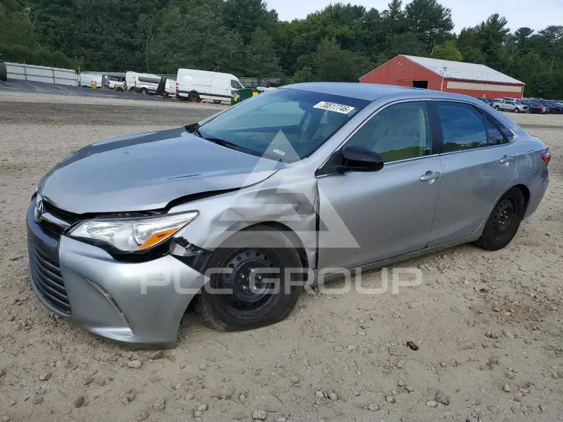 2017 Toyota CAMRY фото