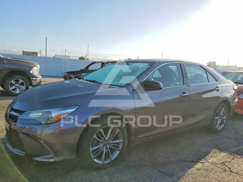 2017 Toyota CAMRY фото