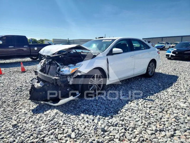 2017 Toyota CAMRY фото