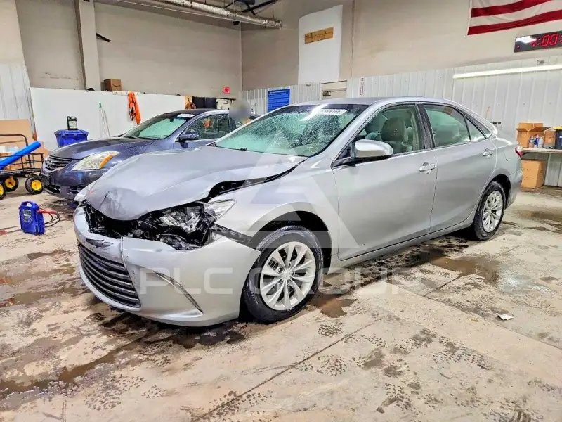 2017 Toyota CAMRY фото